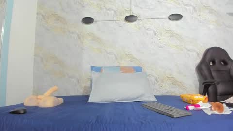 Snapshot of lissa_harris_ chatting on February 6, 2025, 3:06 am Lisa online show from February 6, 2025, 3:06 am