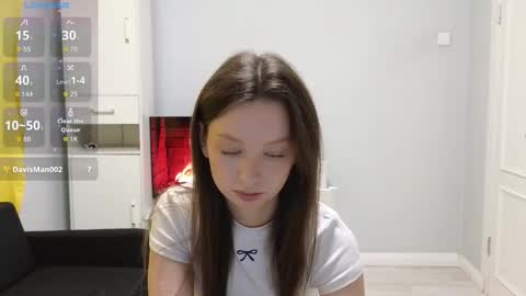 Snapshot of little_flower2 chatting on October 2, 2025, 2:13 pm Eva online show from October 2, 2025, 2:13 pm