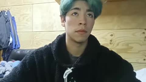 Snapshot of littlesofttoby chatting on January 14, 2025, 5:51 am Tobby online show from January 14, 2025, 5:51 am