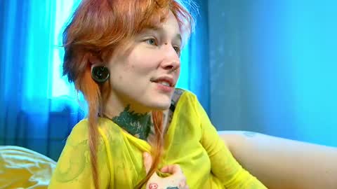 Snapshot of littlespacemouse chatting on February 12, 2025, 10:56 am Niki  free tg channel with some photos gifs and info about streams  online show from February 12, 2025, 10:56 am