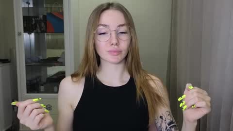 Snapshot of littlevildevil chatting on December 9, 2024, 11:15 am Eliana online show from December 9, 2024, 11:15 am