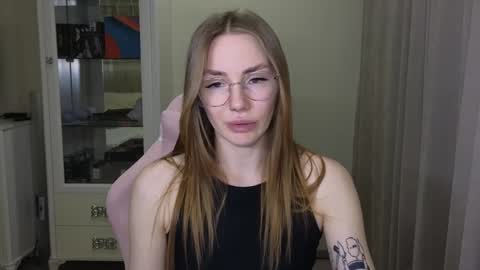 Snapshot of littlevildevil chatting on December 9, 2024, 3:00 pm Eliana online show from December 9, 2024, 3:00 pm