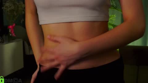 Sunnheart online show from December 14, 2024, 9:02 pm