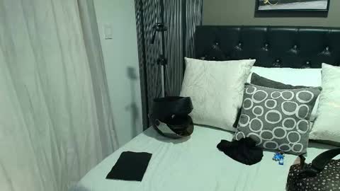 Snapshot of lizz_tender chatting on September 10, 2025, 11:43 am Lizz online show from September 10, 2025, 11:43 am