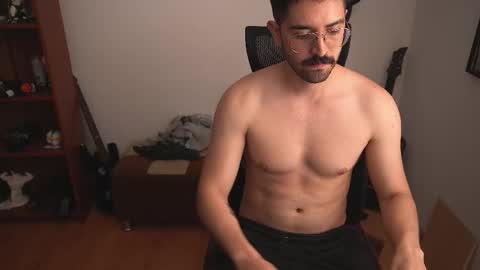 Snapshot of lobito_blanco97 chatting on September 25, 2025, 3:49 pm Lobito blanco Thefckingwolf main account online show from September 25, 2025, 3:49 pm