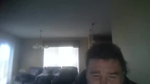 Snapshot of log2398 chatting on October 18, 2025, 11:16 pm log online show from October 18, 2025, 11:16 pm