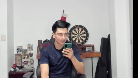 Snapshot of logannick chatting on January 6, 2025, 8:03 am Logan online show from January 6, 2025, 8:03 am