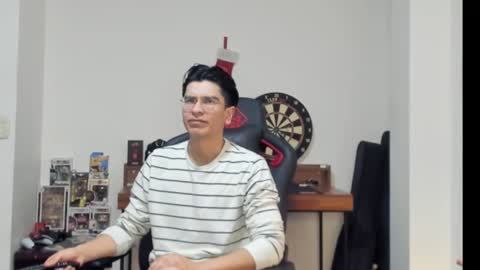 Snapshot of logannick chatting on January 10, 2025, 8:18 am Logan online show from January 10, 2025, 8:18 am