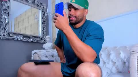 Snapshot of logansimmons chatting on October 18, 2025, 3:20 am U can call me Logan online show from October 18, 2025, 3:20 am