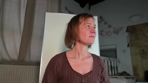 Snapshot of lola_belgium chatting on March 2, 2025, 4:32 pm lola_belgium online show from March 2, 2025, 4:32 pm