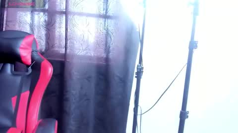 Snapshot of lolasweett_ chatting on November 10, 2025, 2:16 pm lolasweett_ online show from November 10, 2025, 2:16 pm