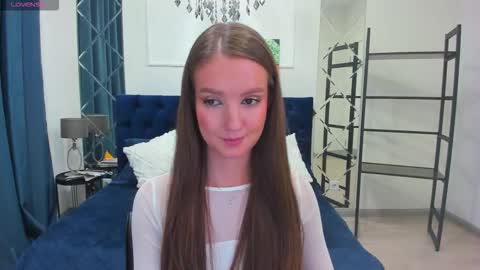 Ur sensual Lora online show from October 8, 2025, 8:12 am