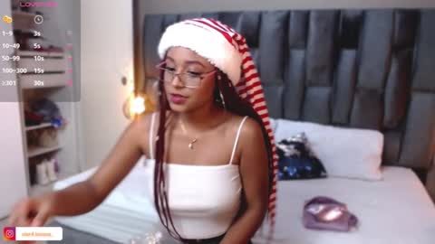 Snapshot of lorena_vieira_ chatting on December 31, 2024, 7:51 pm Lorena Vieira online show from December 31, 2024, 7:51 pm