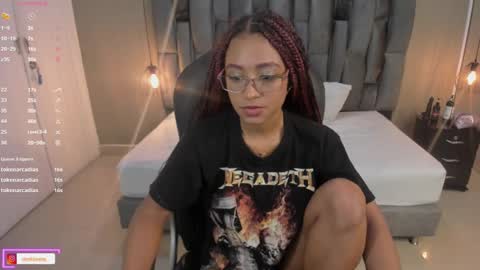 Snapshot of lorena_vieira_ chatting on March 10, 2025, 11:38 pm Lorena Vieira online show from March 10, 2025, 11:38 pm