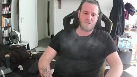 Lorigon online show from September 9, 2025, 1:32 pm