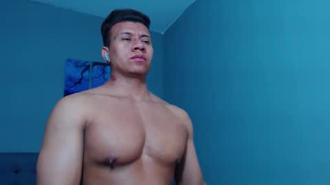 Snapshot of lothbrok_strong chatting on December 5, 2024, 1:03 am lothbrok online show from December 5, 2024, 1:03 am