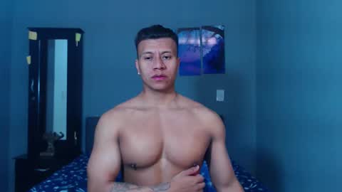 Snapshot of lothbrok_strong chatting on December 11, 2024, 8:39 pm lothbrok online show from December 11, 2024, 8:39 pm