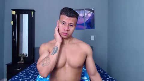 Snapshot of lothbrok_strong chatting on January 6, 2025, 9:32 pm lothbrok online show from January 6, 2025, 9:32 pm