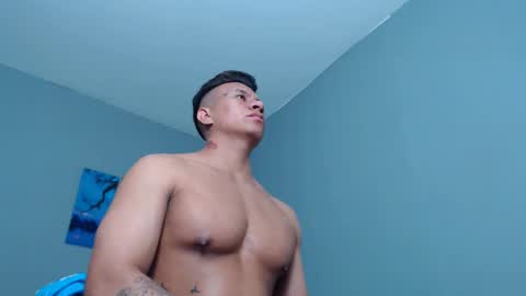 Snapshot of lothbrok_strong chatting on March 5, 2025, 1:10 am lothbrok online show from March 5, 2025, 1:10 am