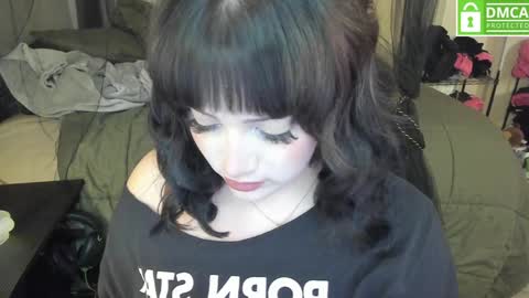 Lottiepoppie online show from December 13, 2024, 9:02 am