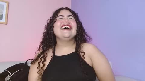 Snapshot of lourdes_moon22 chatting on October 14, 2025, 12:50 pm lourdes_moon22 online show from October 14, 2025, 12:50 pm