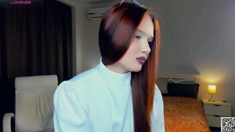 Snapshot of louriezita chatting on October 28, 2025, 5:15 pm Brook and Del online show from October 28, 2025, 5:15 pm