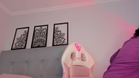 Snapshot of lourreinstounn chatting on January 5, 2025, 10:50 pm Lourrein Stoun Independiente online show from January 5, 2025, 10:50 pm