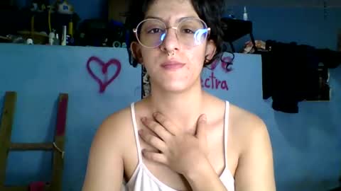 Snapshot of love_electra chatting on September 14, 2025, 3:33 pm love_electra online show from September 14, 2025, 3:33 pm