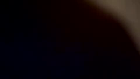 lovecurve_ online show from October 4, 2025, 9:29 am