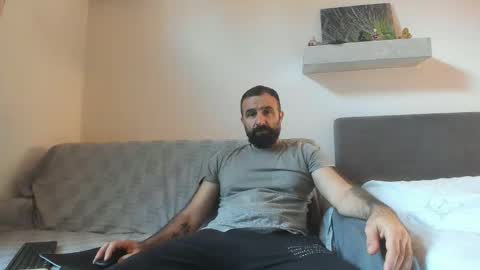 Snapshot of loveivat80 chatting on November 2, 2025, 6:49 am loveivat80 online show from November 2, 2025, 6:49 am