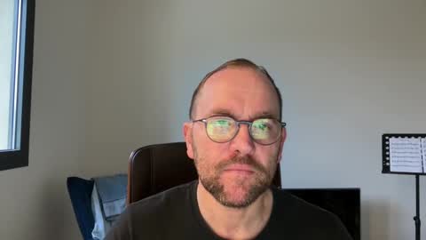 Snapshot of lovelick007 chatting on December 19, 2024, 9:40 am lovelick007 online show from December 19, 2024, 9:40 am