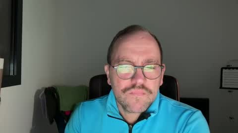 Snapshot of lovelick007 chatting on January 3, 2025, 12:30 pm lovelick007 online show from January 3, 2025, 12:30 pm