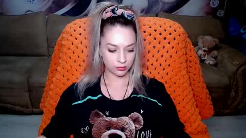 private open online show from December 18, 2024, 6:03 pm