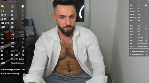 Snapshot of lovermike_ chatting on January 1, 2025, 12:11 am Mike online show from January 1, 2025, 12:11 am