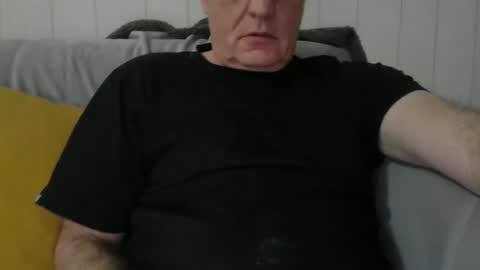 Snapshot of loveroflatinas1 chatting on November 13, 2025, 7:02 pm loveroflatinas1 online show from November 13, 2025, 7:02 pm