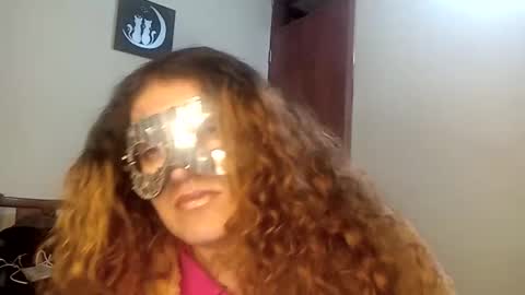 Snapshot of luana363 chatting on October 3, 2025, 3:36 am luana363 online show from October 3, 2025, 3:36 am