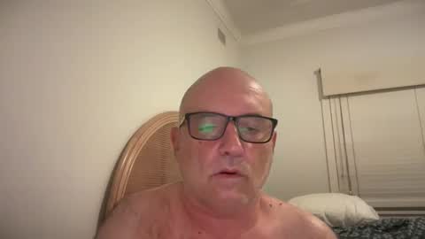 Snapshot of lucas10004 chatting on January 31, 2025, 12:07 pm lucas10004 online show from January 31, 2025, 12:07 pm