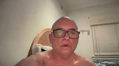 Snapshot of lucas10004 chatting on February 26, 2025, 11:20 am lucas10004 online show from February 26, 2025, 11:20 am