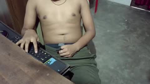 Snapshot of luci_ri chatting on October 11, 2025, 3:50 am luci_ri online show from October 11, 2025, 3:50 am