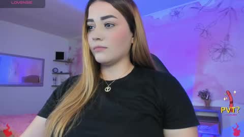 Snapshot of lucia_star_ chatting on February 28, 2025, 11:56 pm lucia star  online show from February 28, 2025, 11:56 pm