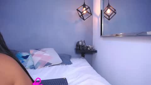 Snapshot of luciana_graay chatting on September 25, 2025, 3:49 pm Luciana online show from September 25, 2025, 3:49 pm
