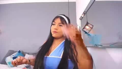 Snapshot of luciana_graay chatting on September 30, 2025, 2:33 pm Luciana online show from September 30, 2025, 2:33 pm