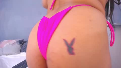 Snapshot of luciana_graay chatting on October 17, 2025, 5:48 pm Luciana online show from October 17, 2025, 5:48 pm