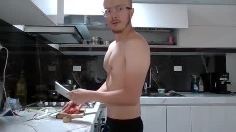 LucianNeo online show from November 15, 2025, 1:29 pm