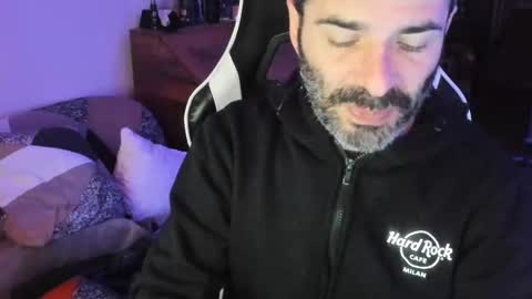 Snapshot of luckydrakex chatting on January 22, 2025, 12:48 am Lucky online show from January 22, 2025, 12:48 am