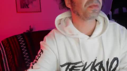 Snapshot of luckydrakex chatting on February 23, 2025, 12:08 am Lucky online show from February 23, 2025, 12:08 am