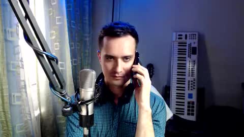 Snapshot of luckyman10000000 chatting on October 28, 2025, 11:14 am luckyman10000000 online show from October 28, 2025, 11:14 am