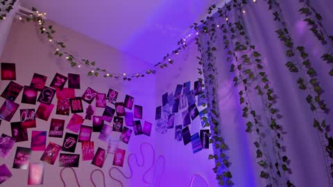 Snapshot of luckysexydoll chatting on January 22, 2025, 6:52 am Alisa online show from January 22, 2025, 6:52 am