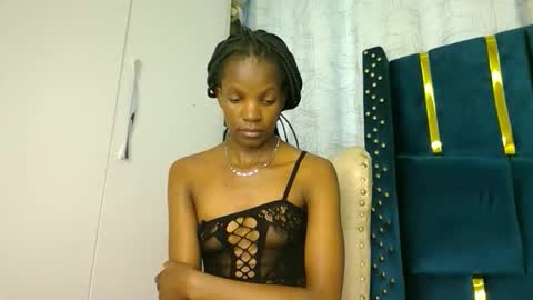 brielle online show from October 22, 2025, 6:57 am