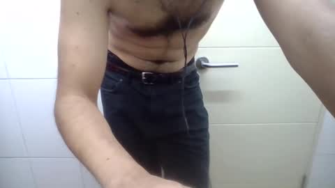 Snapshot of luismartinez666 chatting on March 9, 2025, 3:32 am Lus online show from March 9, 2025, 3:32 am